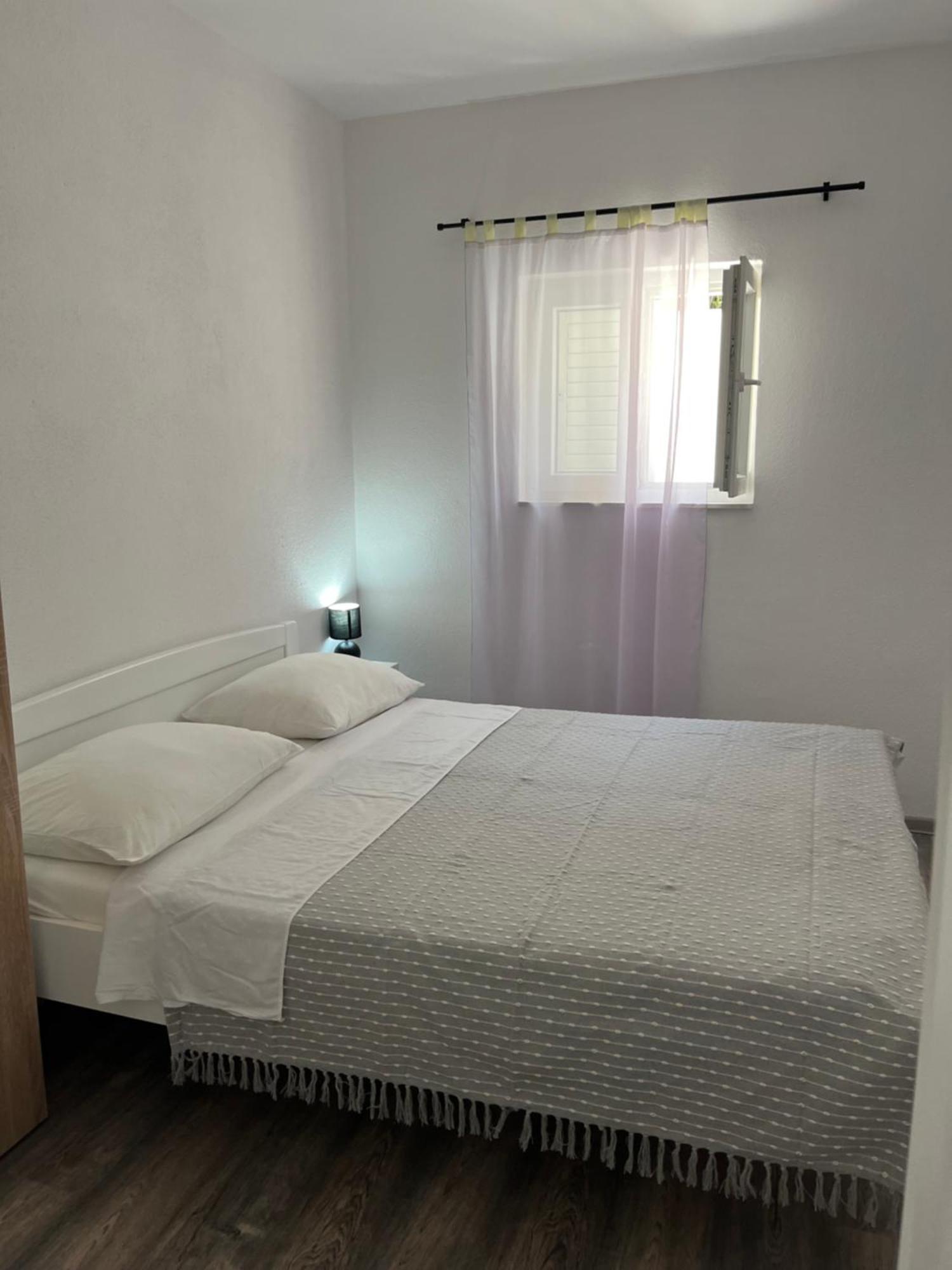 Apartment Makarska M&I, Free Private Parking エクステリア 写真