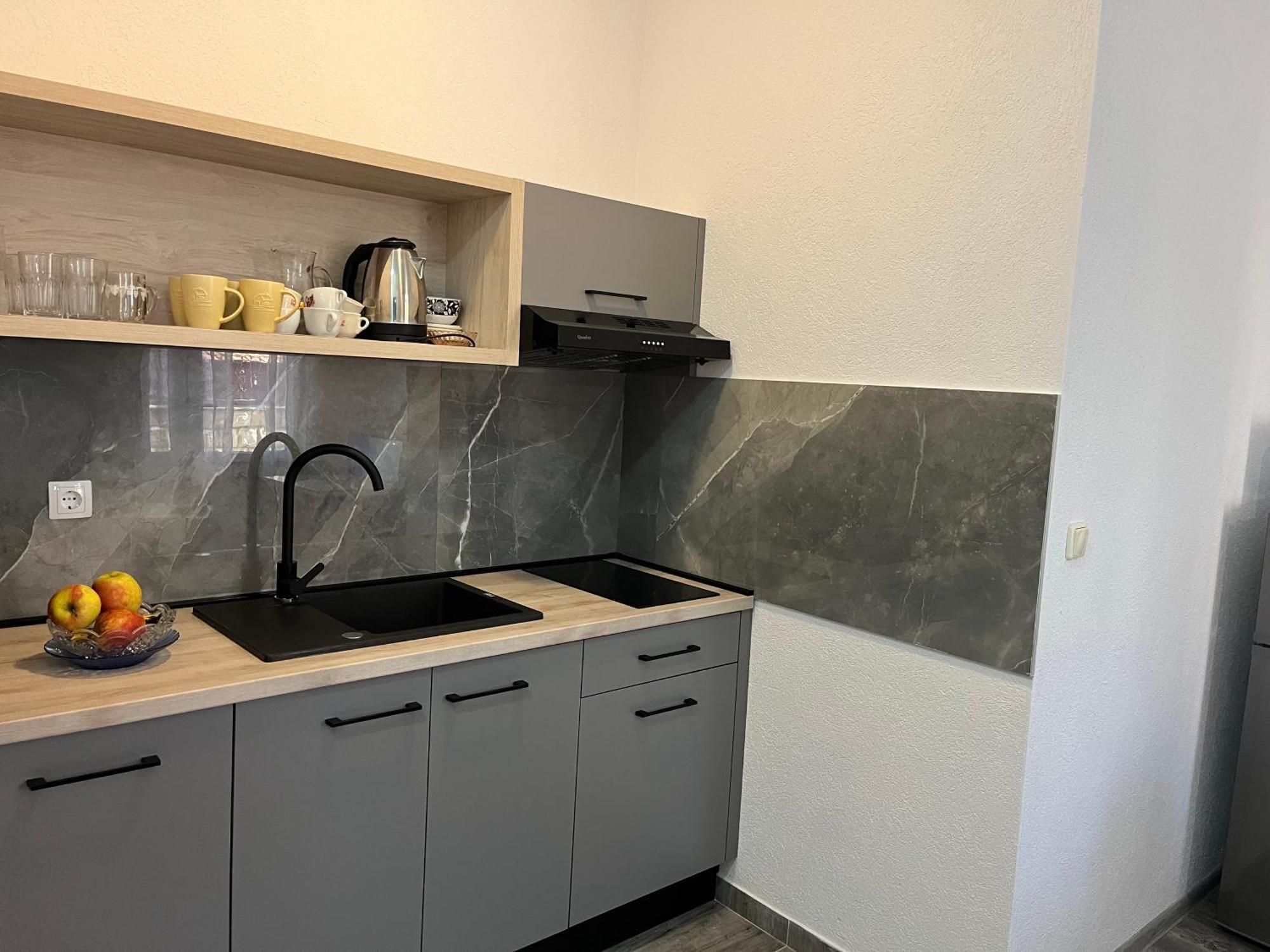 Apartment Makarska M&I, Free Private Parking エクステリア 写真