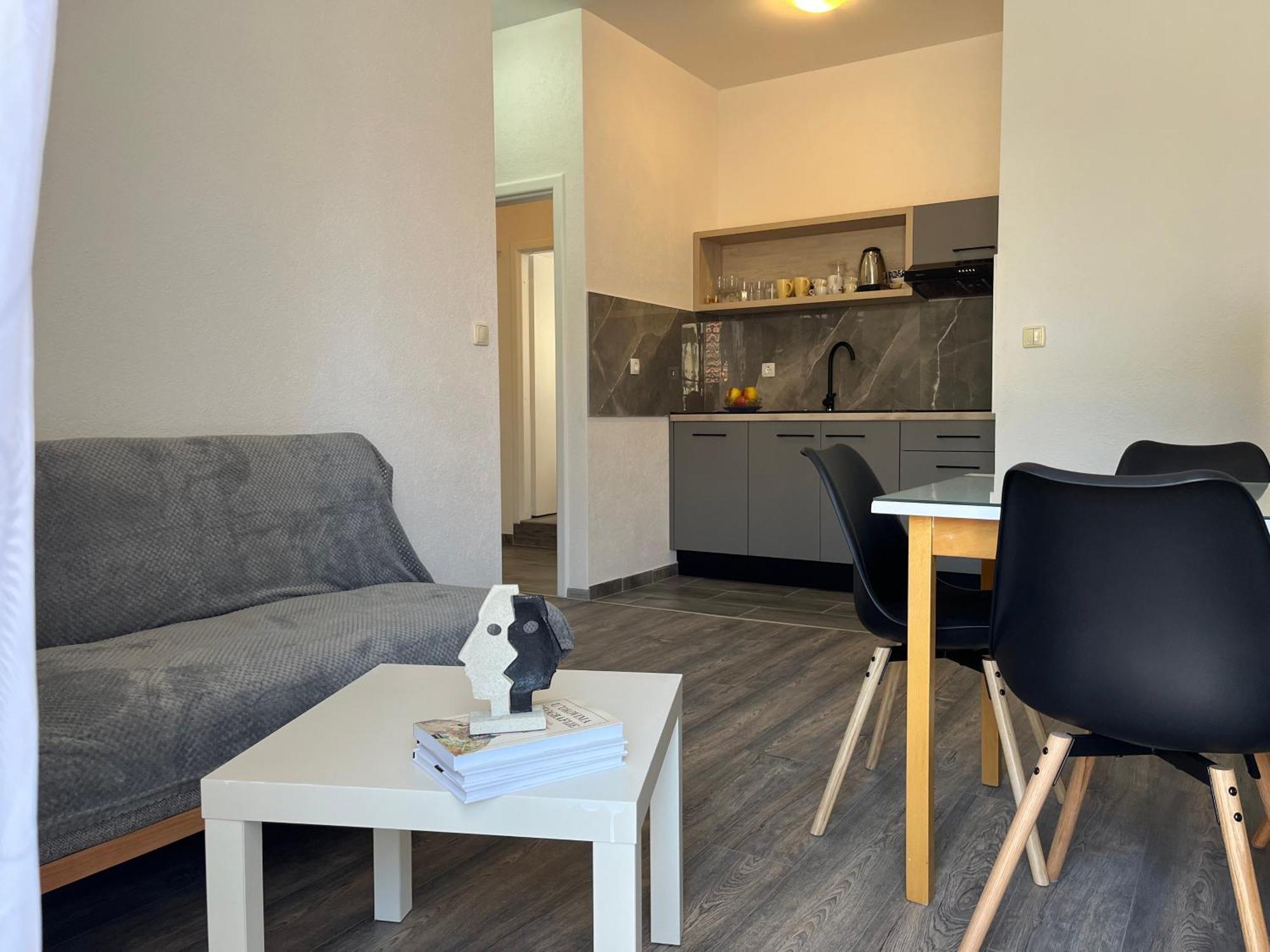 Apartment Makarska M&I, Free Private Parking エクステリア 写真