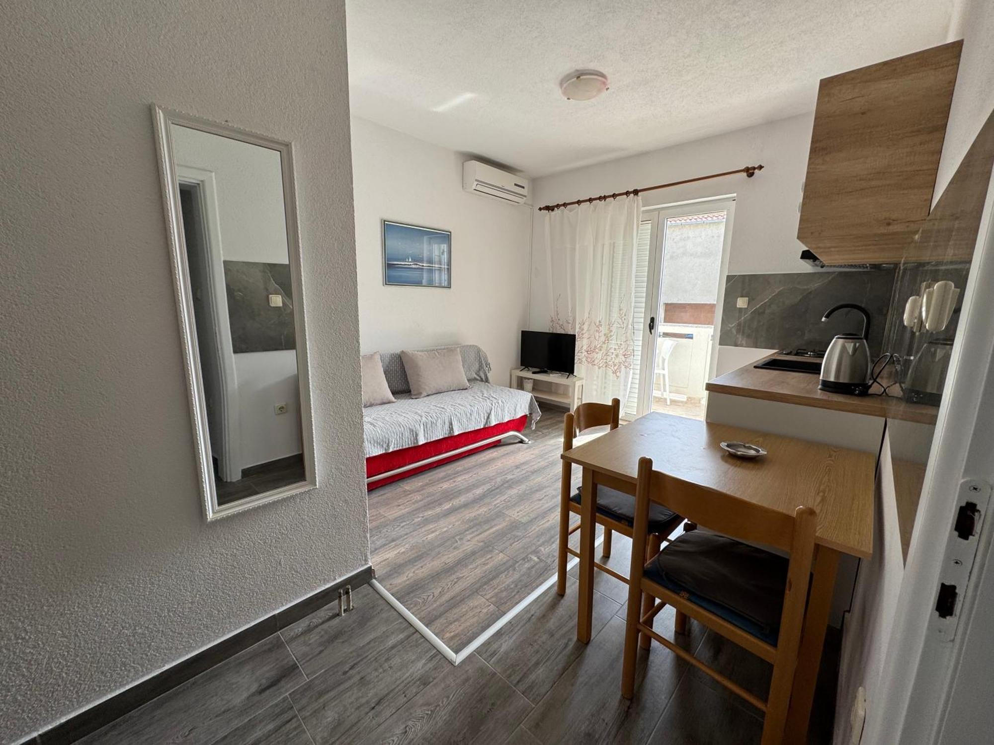 Apartment Makarska M&I, Free Private Parking エクステリア 写真