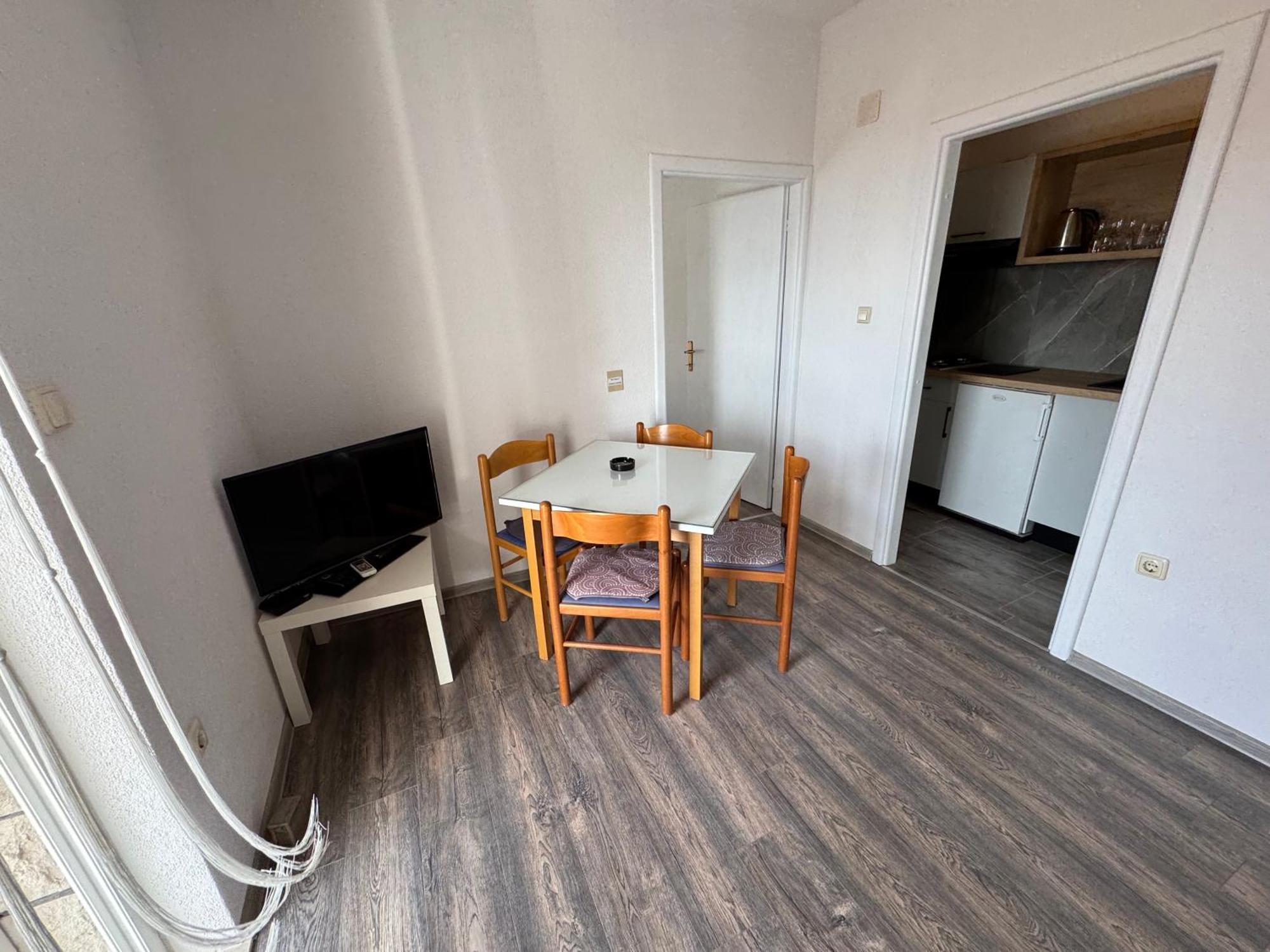 Apartment Makarska M&I, Free Private Parking エクステリア 写真