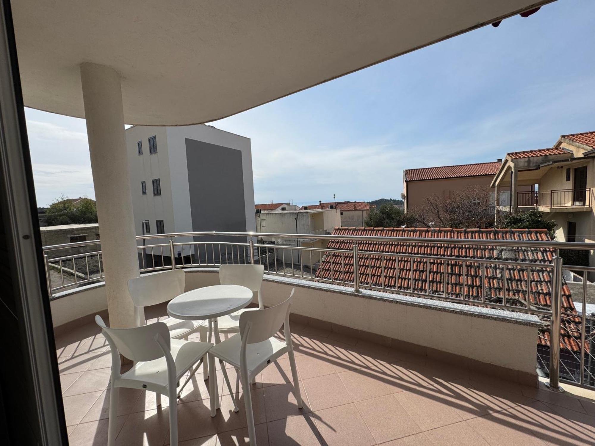 Apartment Makarska M&I, Free Private Parking エクステリア 写真