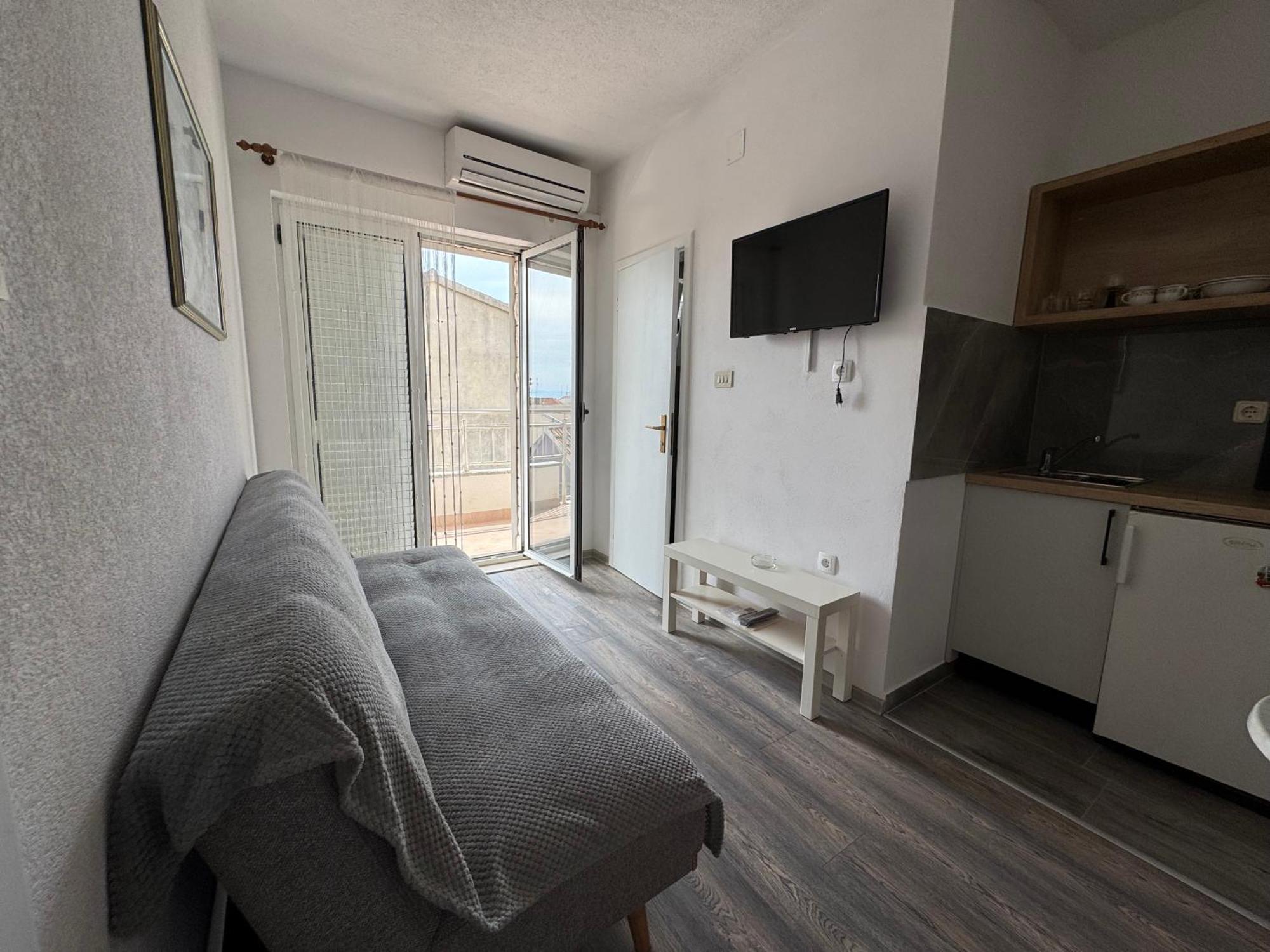 Apartment Makarska M&I, Free Private Parking エクステリア 写真